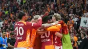 Galatasaray Samsunspor'u Ağırlıyor: Okan Buruk'un 11'i ve Maçın Tüm Detayları