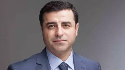 Demirtaş'ın Diyarbakır'daki Yargılanması 3 Haziran'a Ertelendi