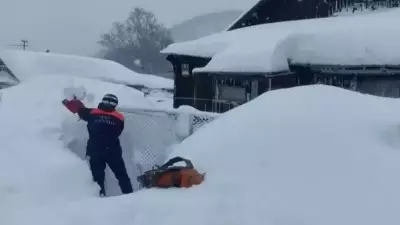 Kamçatka'da Kar Felaketi: 1,5 Metre Kar, 2 Can Kaybı