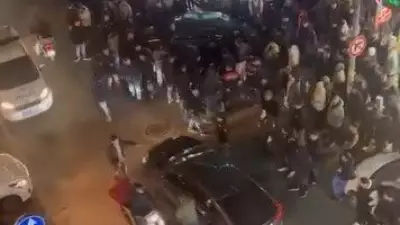 Küçükçekmece'de Sokak Ortasında Silahlı Saldırı: 2 Ölü, 1 Yaralı