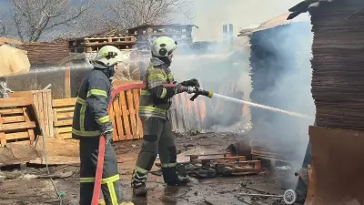 Kütahya'da Odun Sobasından Çıkan Yangın İtfaiye Müdahalesiyle Kontrol Altına Alındı
