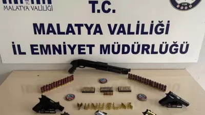 Malatya'da 6 Ruhsatsız Silah Ele Geçirildi, 2 Şüpheli Yakalandı