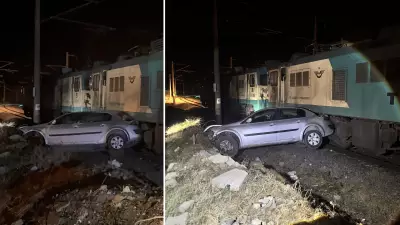 Osmaniye'de Yük Treninin Çarptığı Otomobilde 4 Kişi Yaralandı