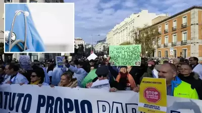 Sağlıkta Kriz: 16 Örgüt İş Bıraktı, Yeni Tüzük Protesto Edildi