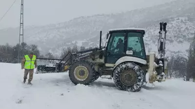 Tunceli'de Kar ve Buzlanma Nedeniyle Eğitime 2 Gün Ara Verildi