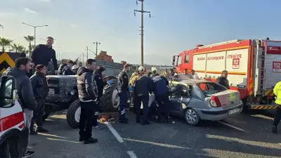 Turgutlu'da Traktör-Otomobil Çarpışması: Kaza Anı Kask Kamerasında