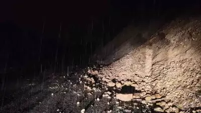 Zonguldak'ta Şiddetli Yağmur Heyelanı Tetikledi: Yol Trafiğe Kapatıldı