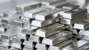 Gümüşün Onsu Tarihi Rekor Kırdı: 103,3 Dolar Seviyesine Ulaştı