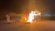 Kapıkule'de Yolcu Otobüsü Alev Alev Yanarak Kullanılamaz Hale Geldi