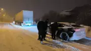 Malatya-Kayseri Karayolu Kar ve Tipi Nedeniyle Trafiğe Kapatıldı