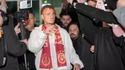 Noa Lang Galatasaray'a Geldi: 'Kulübün Büyüklüğü ve Taraftarlar Etkili Oldu'