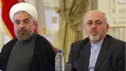 İran'da Gözaltı İddialarına Rağmen Ruhani ve Zarif Taziye Töreninde Görüldü