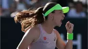 Zeynep Sönmez Australian Open'da Tarih Yazdı, Üçüncü Turda Putintseva ile Karşılaşacak