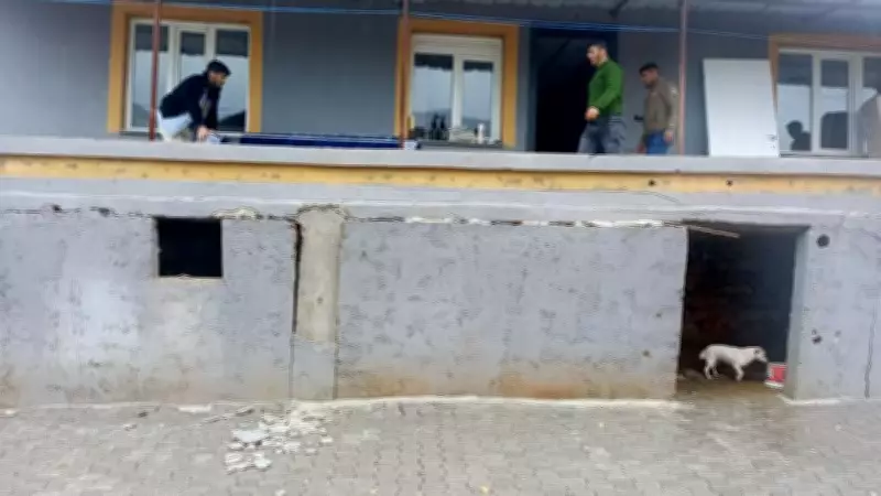 Manisa'da Yoğun Yağış Heyelan Riskine Yol Açtı: 10 Ev Tahliye Edildi