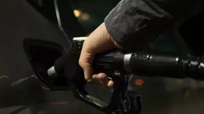 Akaryakıta Peş Peşe Zam: Benzine 1 Lira 7 Kuruş Zam Geldi!