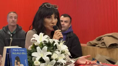 Ayşegül Aldinç: 'Küçüklüğümden Beri Sahnede Olmayı Hayal Ettim'