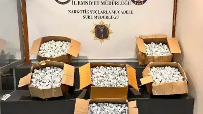 Evlerinde 230 Bin Hap Bulunan Anne ve Oğlu Gözaltına Alındı