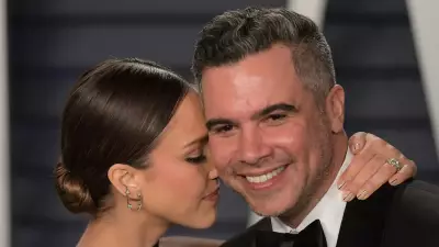 Jessica Alba'nın Eski Eşi Cash Warren Boşanma Başvurusunu Yaptı