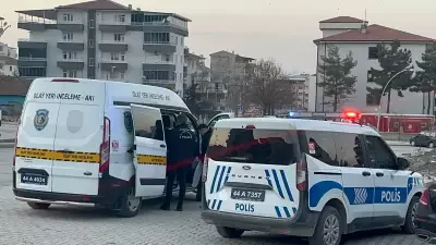 Malatya'da Park Kavgası: İki Genç Bıçaklanarak Ağır Yaralandı