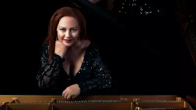 Mehveş Emeç, 'Biraz Hüzün Biraz Neşe' Konseriyle Kadıköy'de