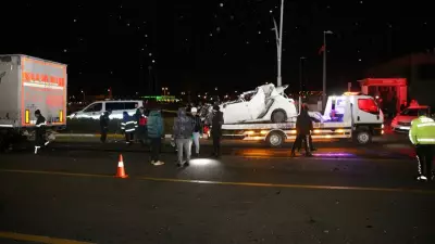 Niğde'de TIR'a Arkadan Çarpan Otomobilin Sürücüsü Hayatını Kaybetti