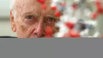 Nobel Ödüllü Bilim İnsanı James Watson'ın Epstein Malikanesindeki Fotoğrafı Ortaya Çıktı