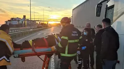 Ünye'de Otobüs ile Tır Çarpıştı: 4 Yaralı