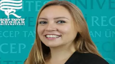 Rize'de Balkondan Düşen Akademisyen Gülçin Bilgin Turna Toprağa Verildi