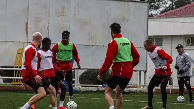 Samsunspor, UEFA Konferans Ligi Rövanşında Shkendija Hazırlıklarını Sürdürüyor