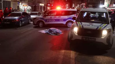 Sivas'ta Teravih Namazına Giden Gelin ve Kaynanaya Otomobil Çarptı: Kayınvalide Hayatını Kaybetti