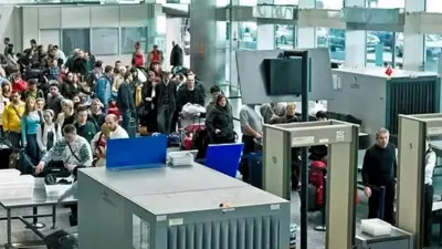 İstanbul Havalimanı'nda 13 Kilo Kaçak Mersin Balığı Havyarı Yakalandı