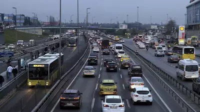 İstanbul'da Taksi ve Minibüs Ücretlerine Zam Geldi! Yeni Tarife Belli Oldu