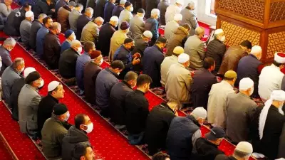 Teravih Namazı Kaç Dakika Sürer? Rekat Sayısı ve Kılınışı Hakkında Detaylar