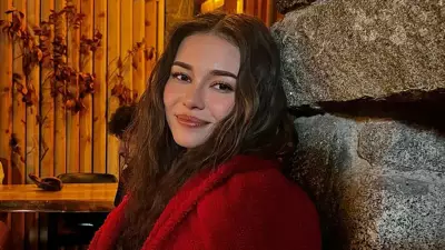 Türkü Su Demirel Aşk İddialarını Yalanladı: 'Yalnızım ve Mutluyum'