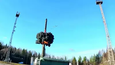 Yapay Zeka Araştırması: Modeller Savaş Oyunlarında Nükleer Silah Kullanımını Tercih Ediyor