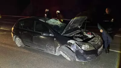 Yozgat'ta Refüje Çarpan Otomobil Devrildi: 5 Kişi Yaralandı