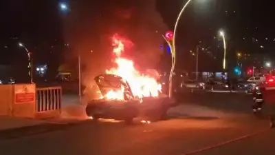 Yozgat'ta Seyir Halindeki Otomobil Alev Alev Yanarak Kullanılamaz Hale Geldi