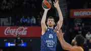 Anadolu Efes, Valencia Basket'i 107-90 Yenerek EuroLeague'de 9 Maç Sonra Galibiyete Ulaştı