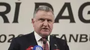 Bakan Bak, Milano-Cortina Kış Olimpiyatları'nda Yarışacak Milli Sporcularla Görüştü