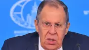 Lavrov ve Erakçi Telefonda Görüştü: İran'a Saldırı Kınandı