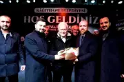 Nihat Hatipoğlu Kağıthane'de Binlerce Kişiye Ramazan Sohbeti Gerçekleştirdi
