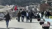 İstanbul'da Şubat Sıcaklığı Rekoru: Vatandaşlar Sahile Akın Etti