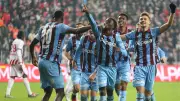 Trabzonspor, Samsunspor'u 3-0 Mağlup Ederek Süper Lig'de Yükselişini Sürdürdü