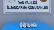 Van'da Arazide Saklanan 1 Kilo 978 Gram Küp Esrar Ele Geçirildi
