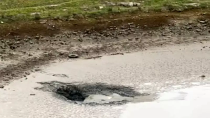 Sakarya'da Esrarengiz Olay: Mağara Göleti Yuttu, Dakikalar İçinde Boşaldı