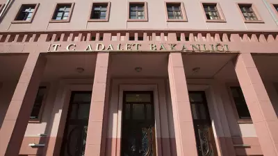 Adalet Bakanlığı 2026'da 15 Bin Personel Alacak: Başvuru Tarihleri ve Şartlar Açıklandı mı?
