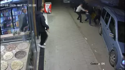 Adana'da Kardeşler Arasında Alacak-Verecek Kavgası Sokakta Panik Yarattı