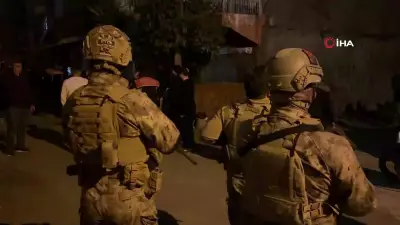 Adana'da Üç Katlı Binada Patlama: Bir Kişi Hayatını Kaybetti, Bir Kişi Ağır Yaralandı