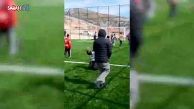 Adıyaman'da Depremzede Çocuklar Halı Sahaya Kavuştu: Bakan Kurum'dan Milli Takım Vurgusu