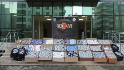 Şanlıurfa'da Gümrükte Büyük Kaçak Sigara Operasyonu: 30 Bin Paket Ele Geçirildi